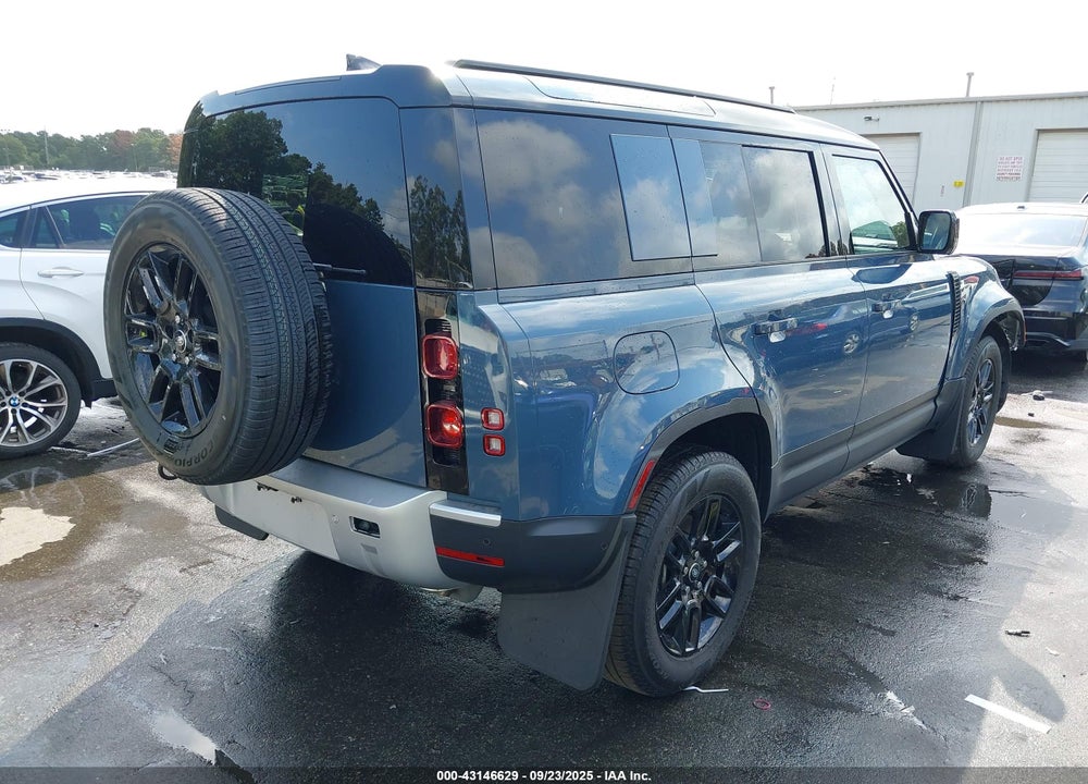 2025 LAND ROVER DEFENDER VIN: SALEJ7EU6S2383479