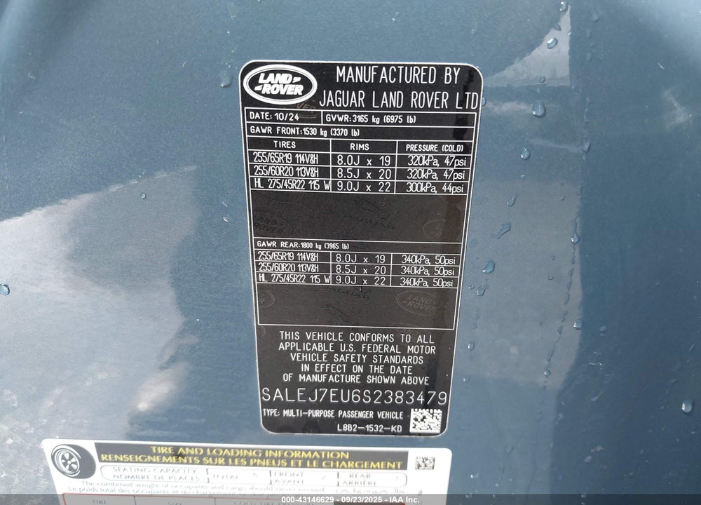 2025 LAND ROVER DEFENDER VIN: SALEJ7EU6S2383479
