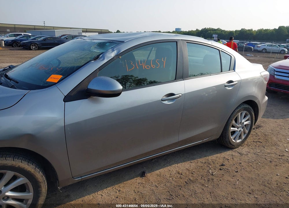 2012 MAZDA 3 VIN: JM1BL1V75C1671609