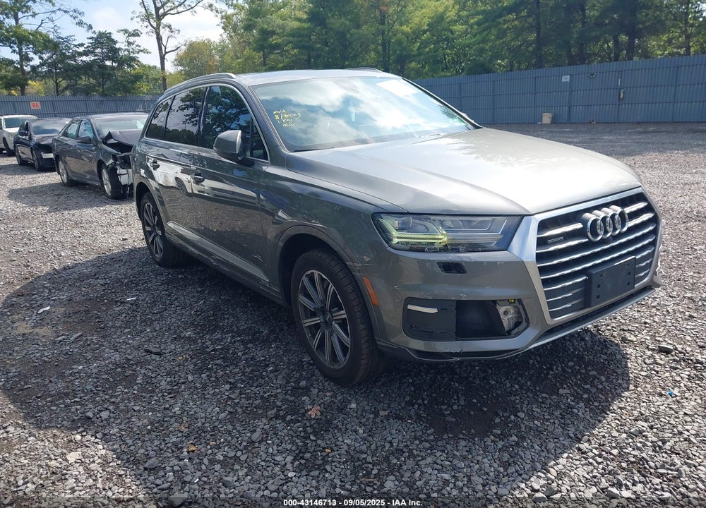 2017 AUDI Q7 3.0T PREMIUM VIN: WA1LAAF7XHD017973