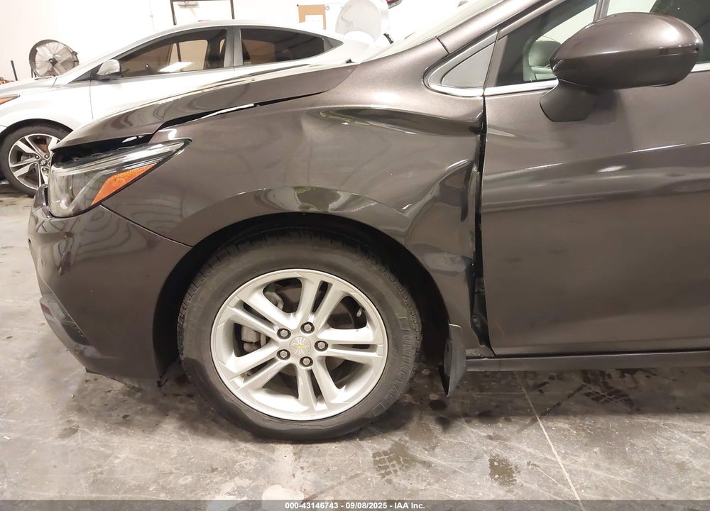 2017 CHEVROLET CRUZE VIN: 1G1BE5SM2H7184358