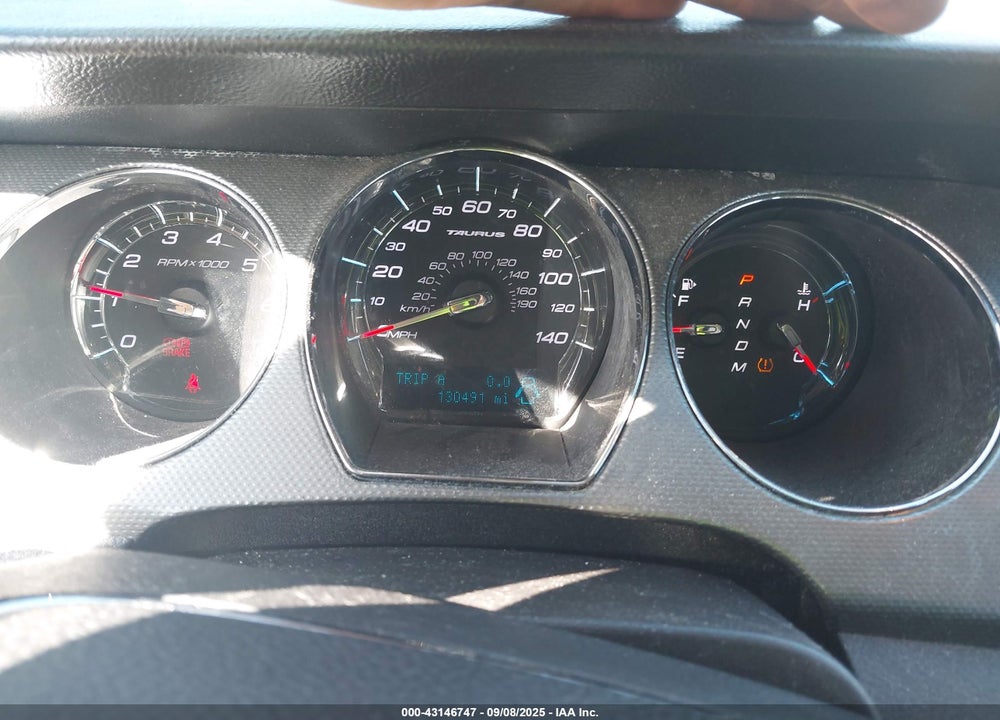 2011 FORD TAURUS VIN: 1FAHP2EW2BG185854