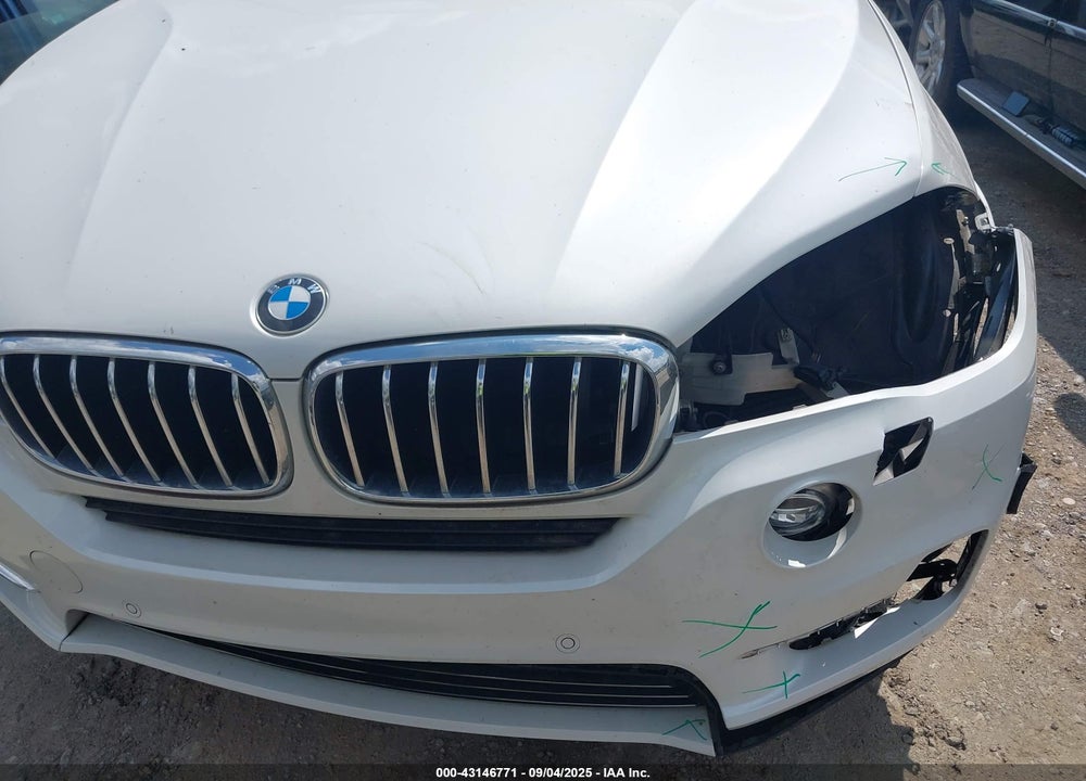 2015 BMW X5 VIN: 5UXKR0C54F0K71530