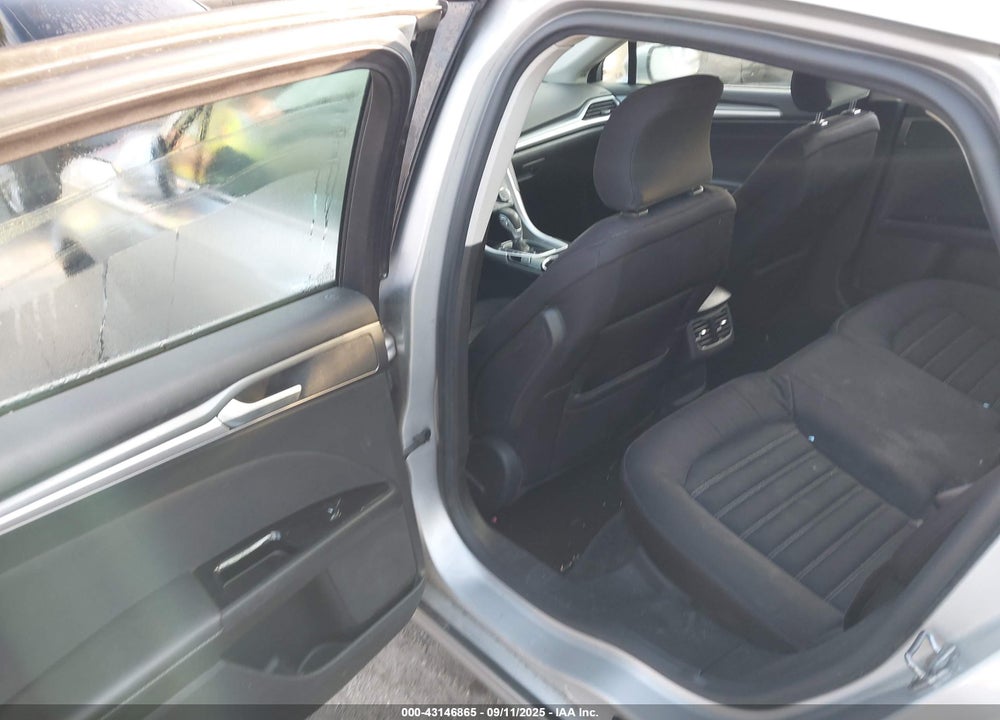 2015 FORD FUSION VIN: 3FA6P0H70FR167707