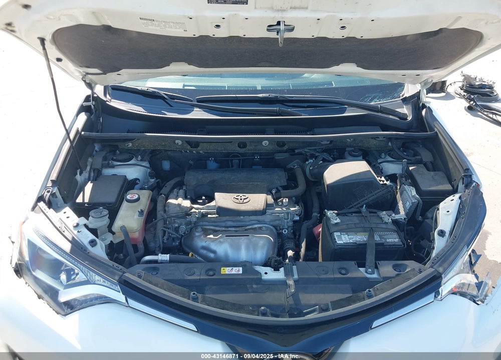 2018 TOYOTA RAV4 VIN: JTMWFREV8JJ208415