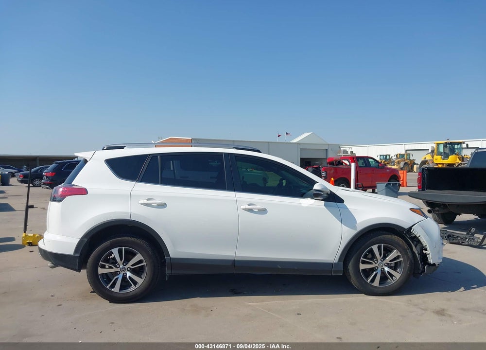 2018 TOYOTA RAV4 VIN: JTMWFREV8JJ208415
