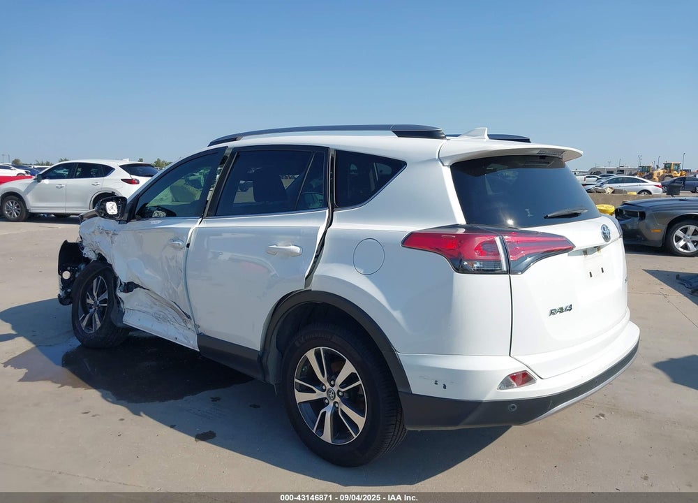 2018 TOYOTA RAV4 VIN: JTMWFREV8JJ208415