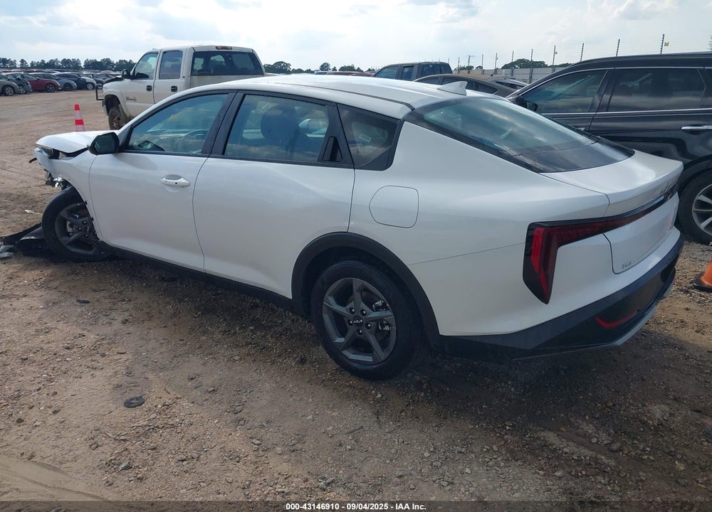 2025 KIA K4 VIN: 3KPFT4DE6SE058185