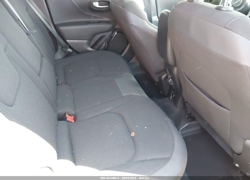 2018 JEEP RENEGADE VIN: ZACCJBBB0JPJ13699