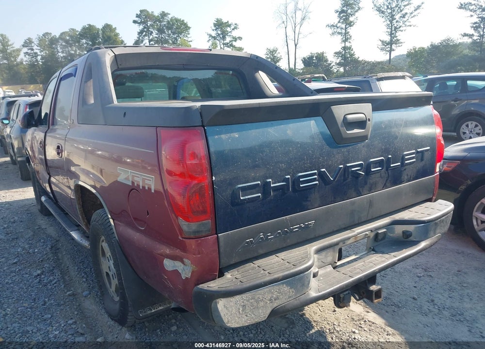 2005 CHEVROLET AVALANCHE 1500 LT VIN: 3GNEC12Z05G194909