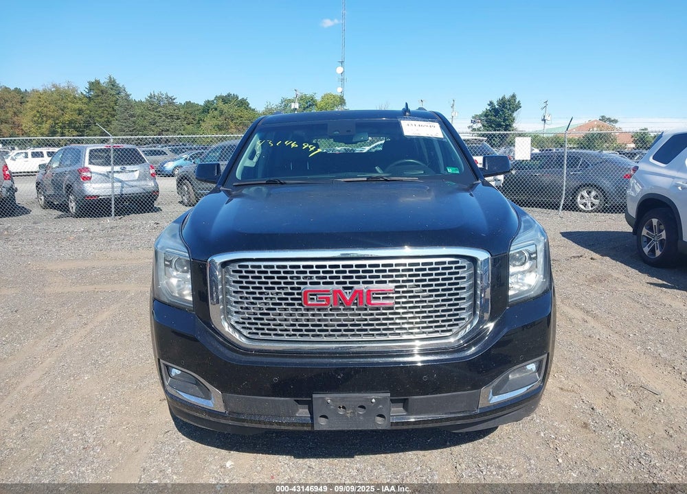 2016 GMC YUKON XL VIN: 1GKS2HKJ8GR293101