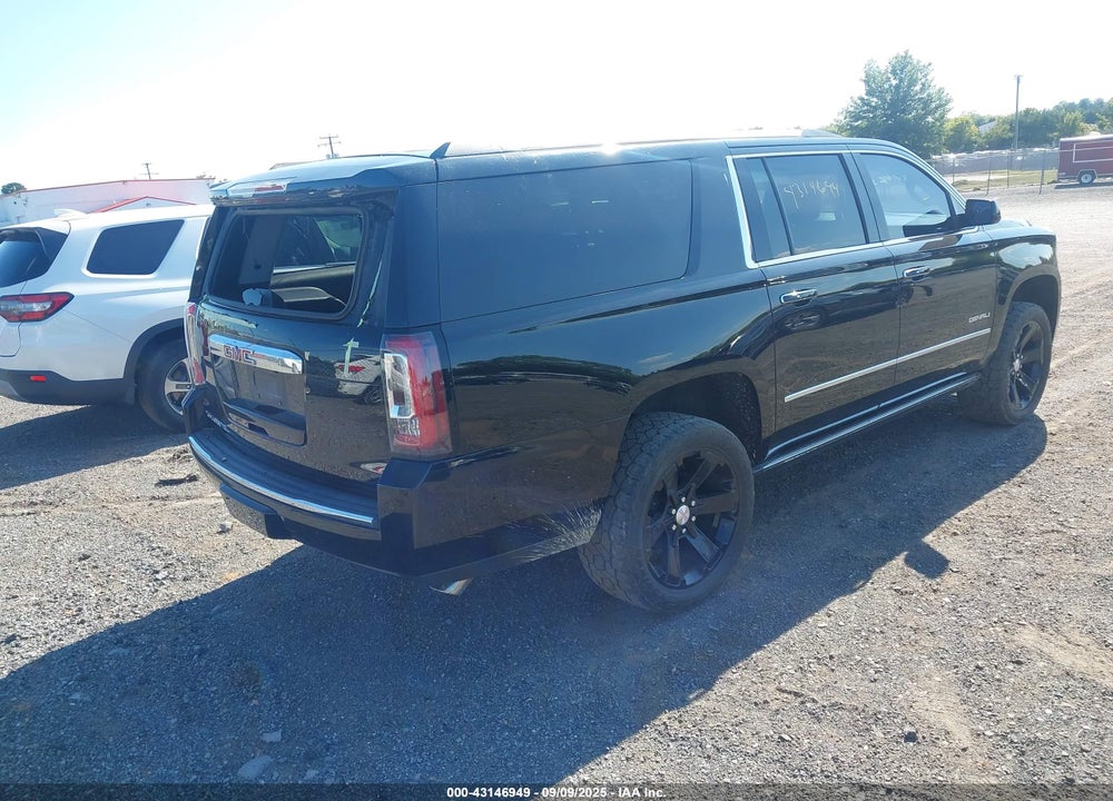 2016 GMC YUKON XL VIN: 1GKS2HKJ8GR293101