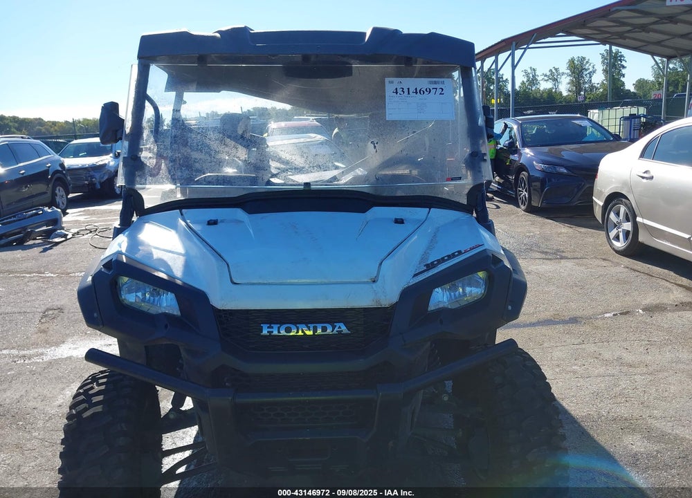 2016 HONDA SXS1000 M3 VIN: 1HFVE04A1G4003248