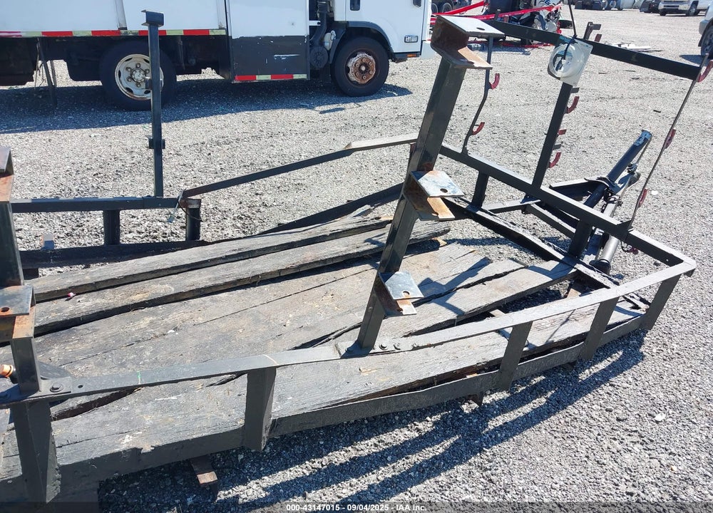2015 LANDSCAPE TRAILER VIN: 1XNH5X108F1058394