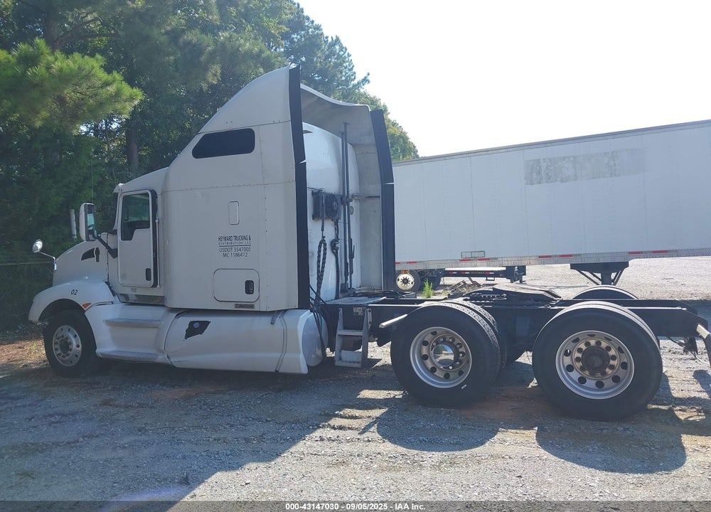 2013 KENWORTH CONSTRUCTION T660 VIN: 1XKAD49X0DJ363516
