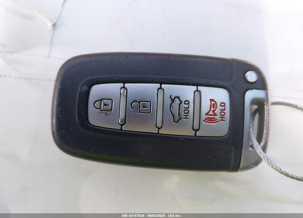 2014 HYUNDAI SONATA HYBRID VIN: KMHEC4A47EA114418