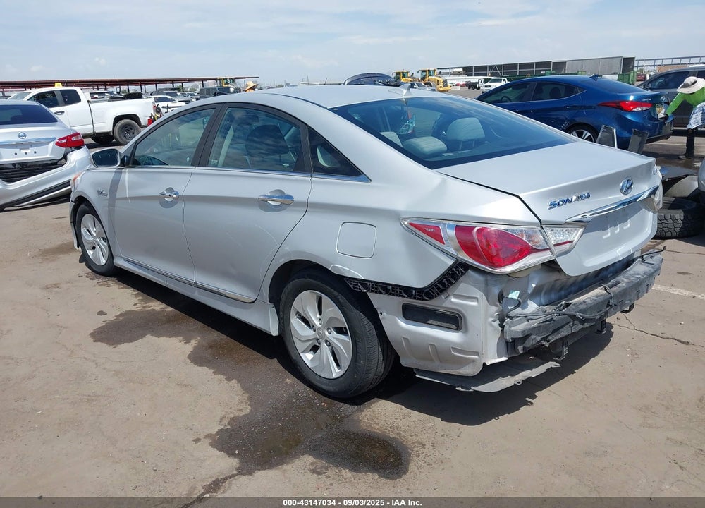 2014 HYUNDAI SONATA HYBRID VIN: KMHEC4A47EA114418