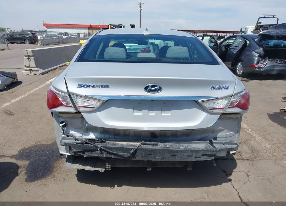 2014 HYUNDAI SONATA HYBRID VIN: KMHEC4A47EA114418