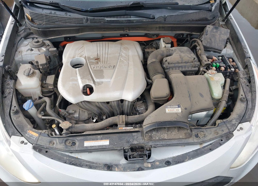 2014 HYUNDAI SONATA HYBRID VIN: KMHEC4A47EA114418