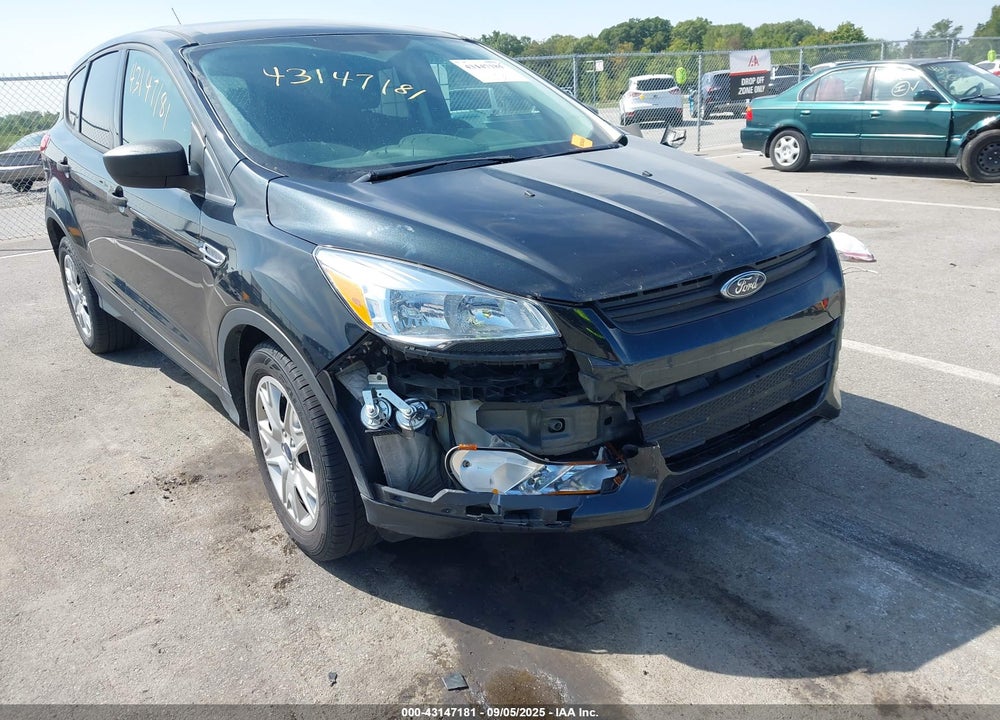 2015 FORD ESCAPE S VIN: 1FMCU0F7XFUC29014