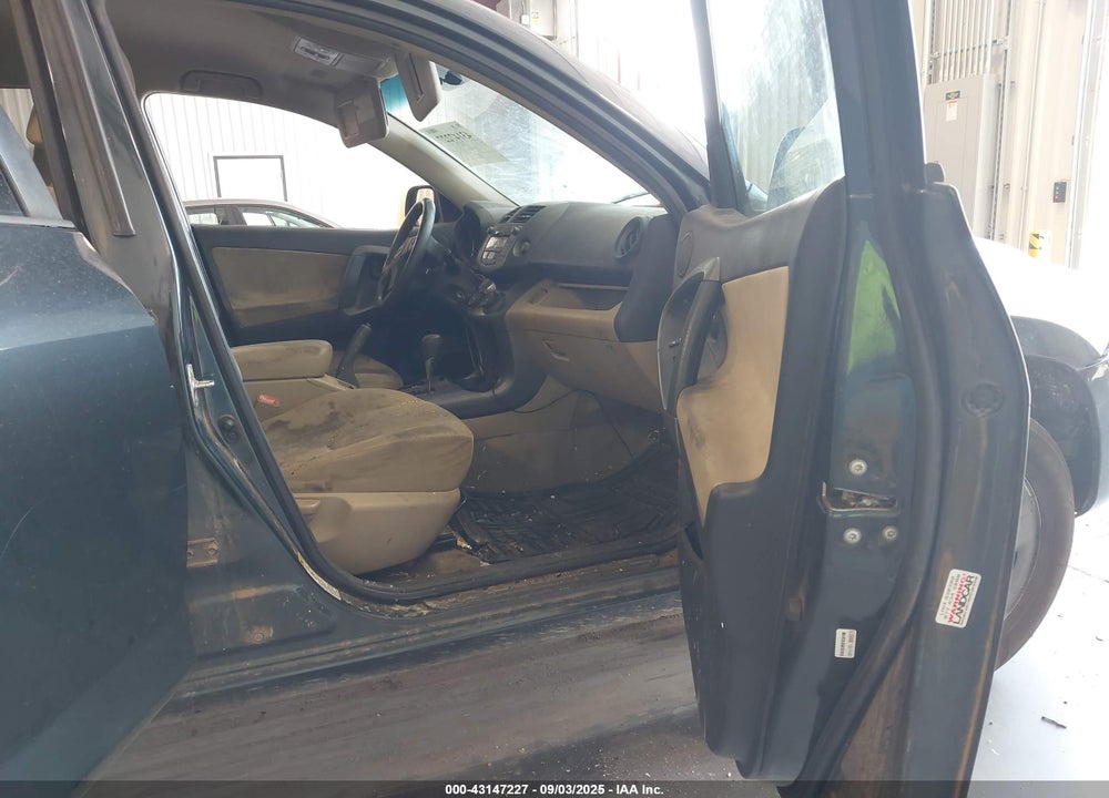 2011 TOYOTA RAV4 VIN: 2T3BF4DV9BW161384