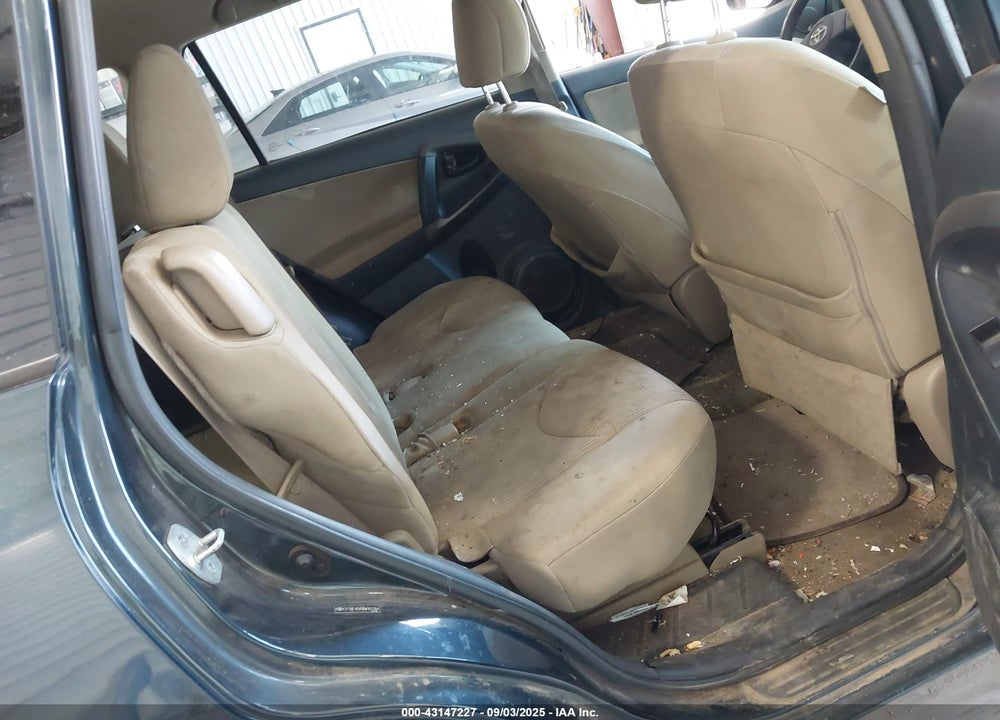 2011 TOYOTA RAV4 VIN: 2T3BF4DV9BW161384