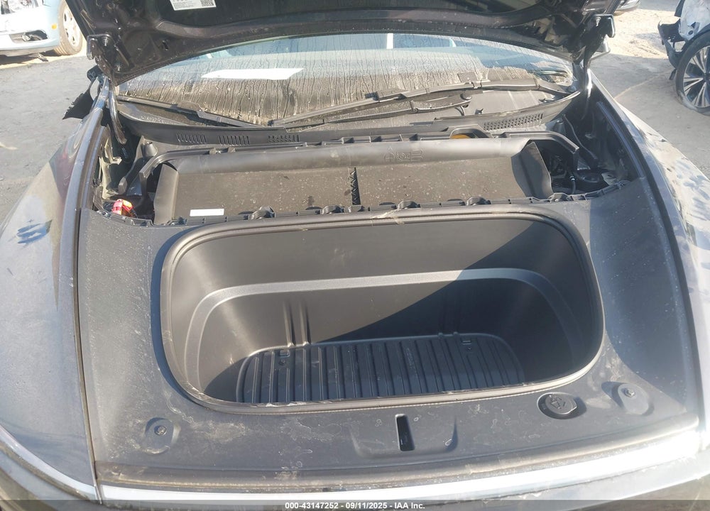 2026 TESLA MODEL Y LONG RANGE DUAL MOTOR ALL-WHEEL DRIVE/LONG RANGE LAUNCH SERIES VIN: 7SAYGDEE8TF401198