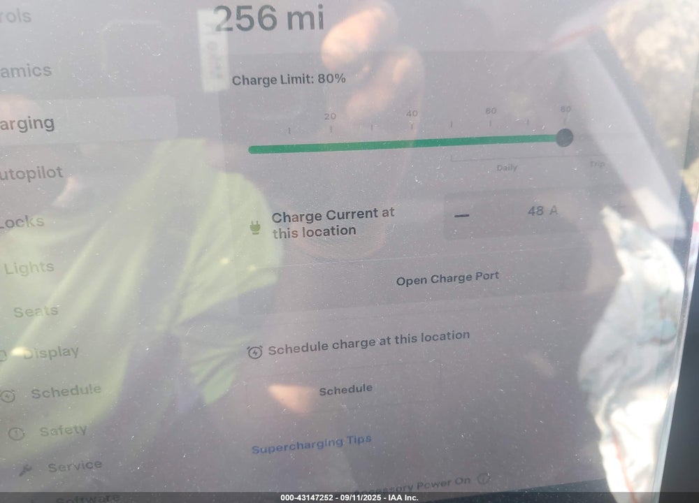 2026 TESLA MODEL Y LONG RANGE DUAL MOTOR ALL-WHEEL DRIVE/LONG RANGE LAUNCH SERIES VIN: 7SAYGDEE8TF401198