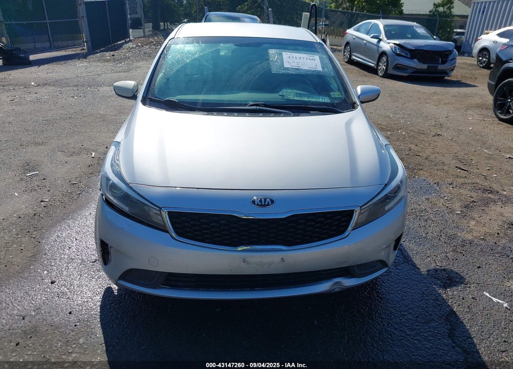 2018 KIA FORTE LX VIN: 3KPFK4A78JE175824