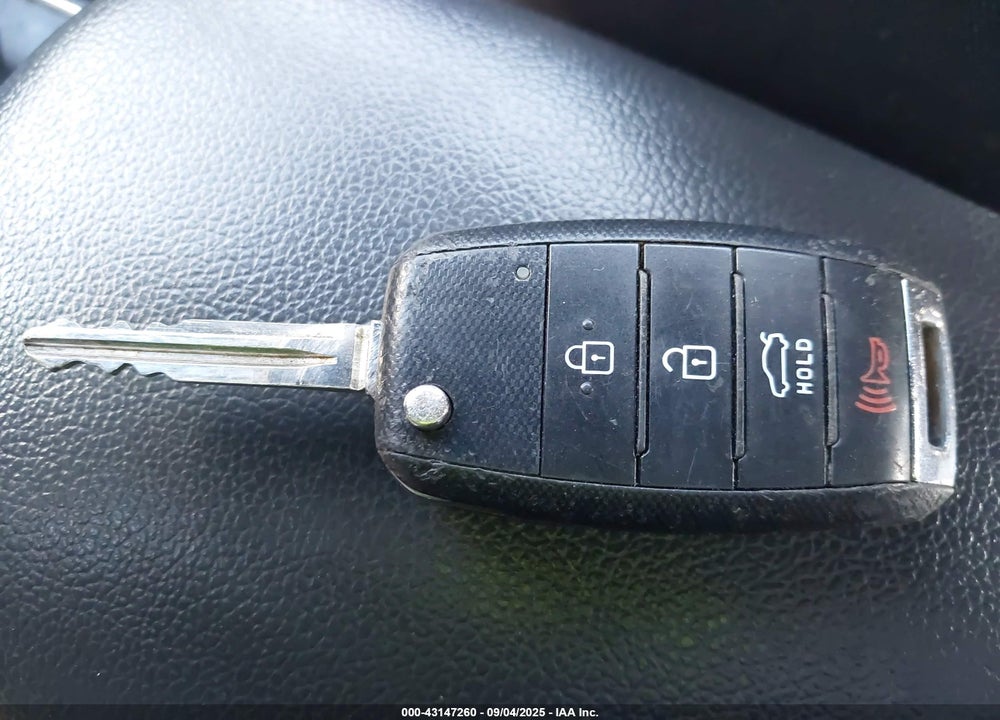 2018 KIA FORTE LX VIN: 3KPFK4A78JE175824