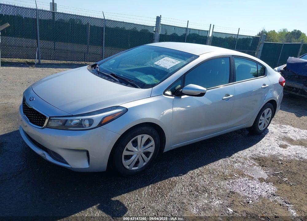 2018 KIA FORTE LX VIN: 3KPFK4A78JE175824