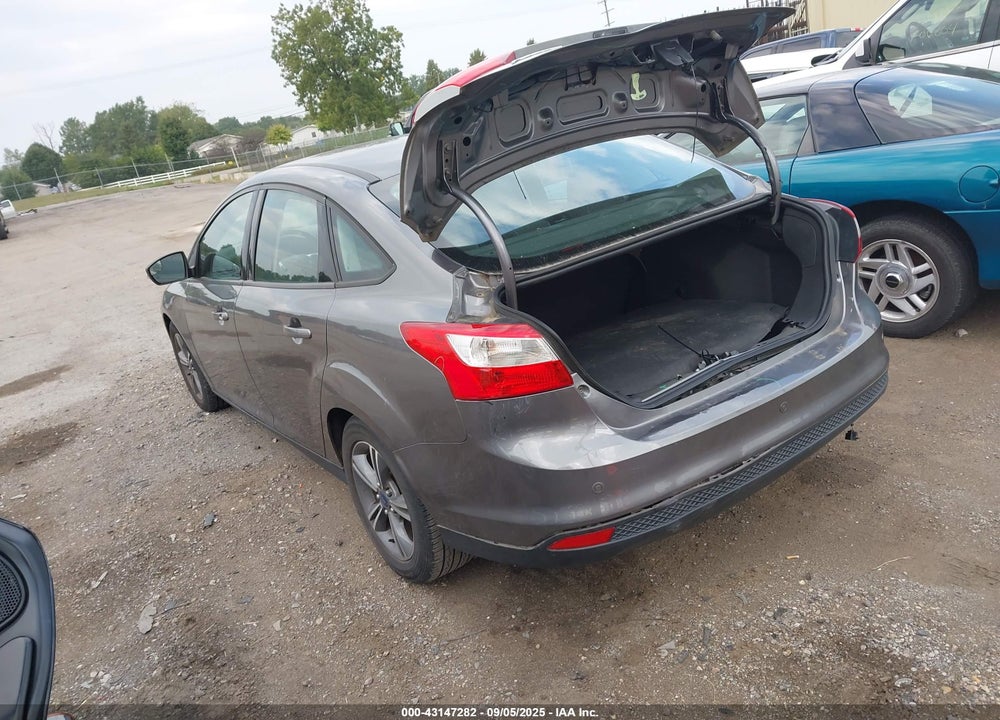 2014 FORD FOCUS SE VIN: 1FADP3F29EL261713