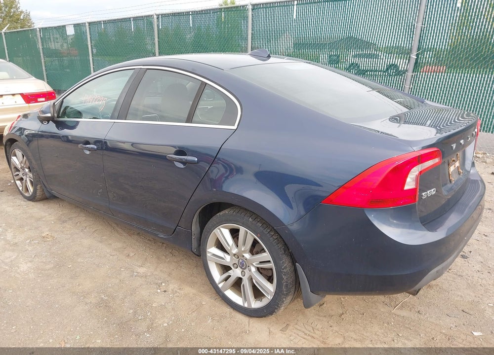 2011 VOLVO S60 VIN: YV1902FH2B2005721