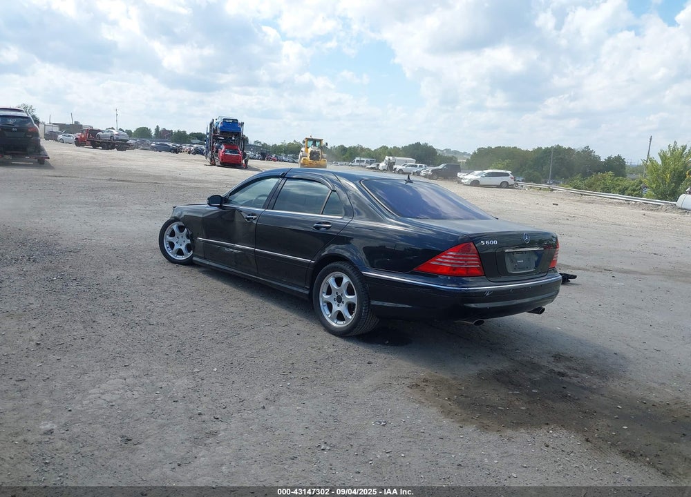2001 MERCEDES-BENZ S 600 VIN: WDBNG78J51A211356