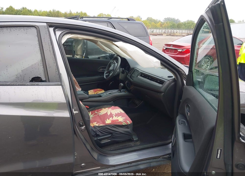 2018 HONDA HR-V VIN: 3CZRU6H54JM730517