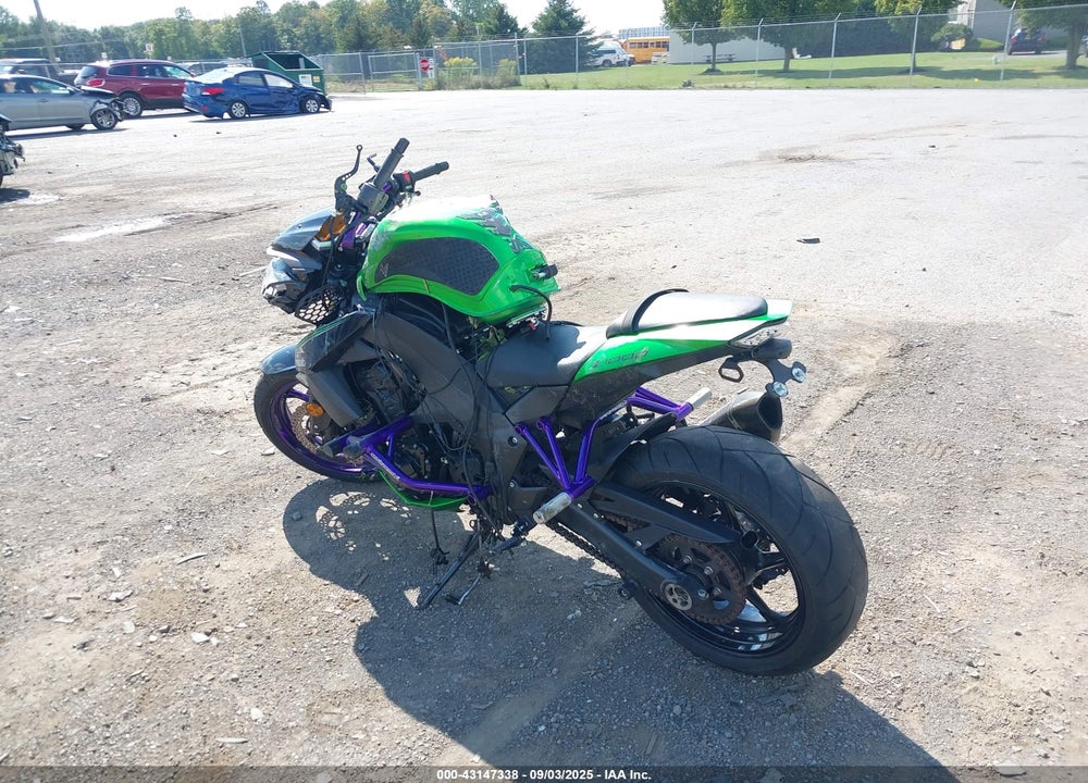 2013 KAWASAKI ZR1000 D VIN: JKAZRCD17DA036604