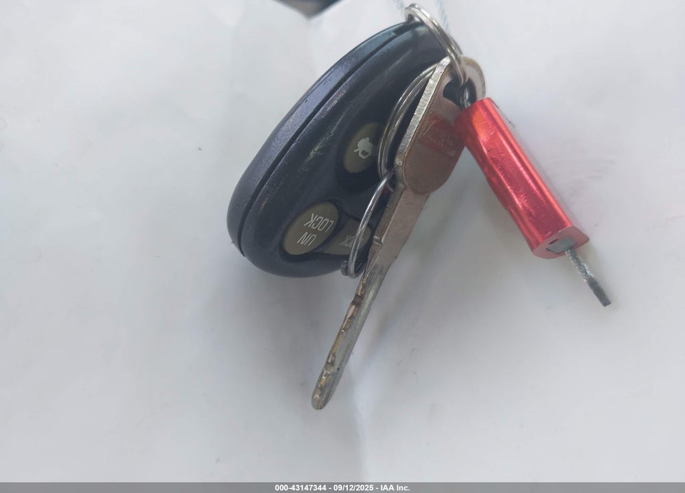 2005 CHEVROLET IMPALA VIN: 2G1WF52E859116924