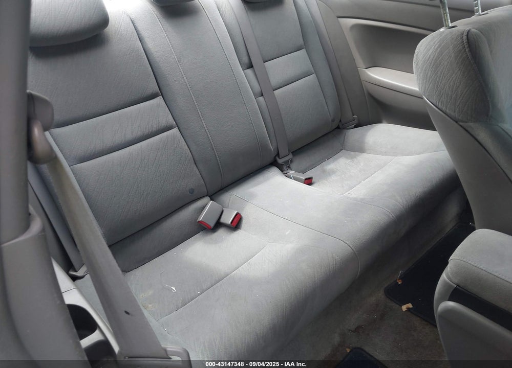 2006 HONDA CIVIC VIN: 2HGFG11816H553102