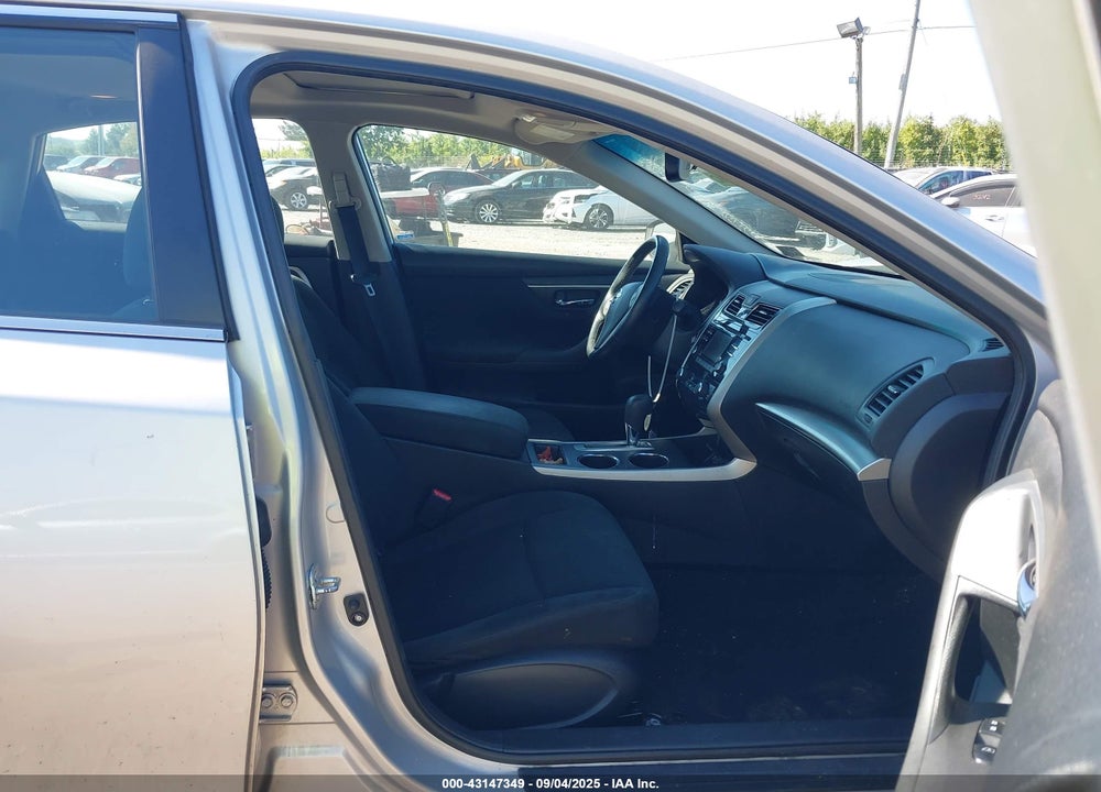 2015 NISSAN ALTIMA VIN: 1N4AL3AP2FC119464