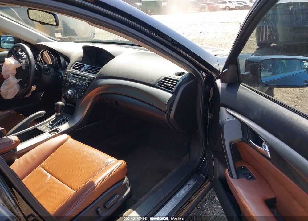 2014 ACURA TL VIN: 19UUA9F71EA000101