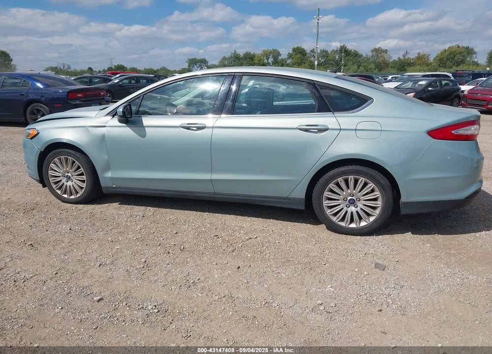 2014 FORD FUSION HYBRID S VIN: 3FA6P0UUXER369108