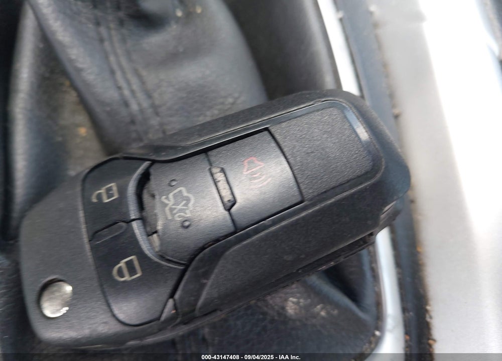 2014 FORD FUSION HYBRID S VIN: 3FA6P0UUXER369108