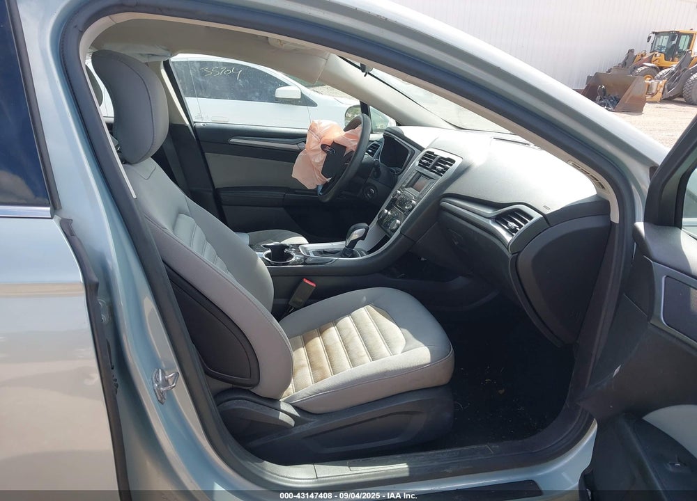 2014 FORD FUSION HYBRID S VIN: 3FA6P0UUXER369108