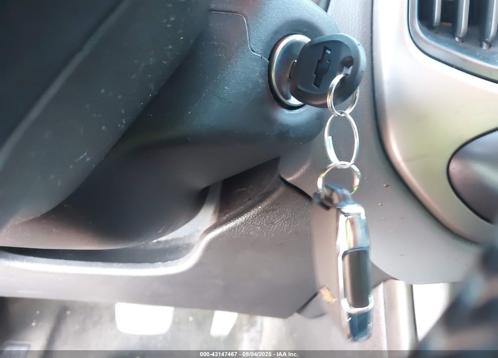 2015 CHEVROLET COLORADO VIN: 1GCHSCE30F1136052