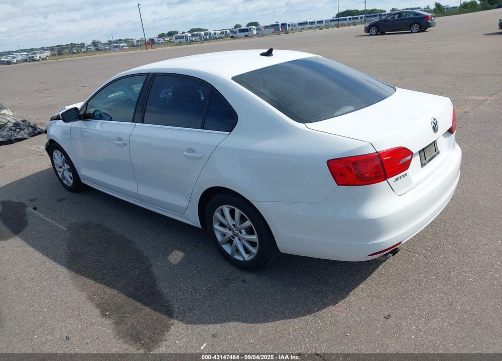 2014 VOLKSWAGEN JETTA VIN: 3VWD17AJ3EM370598