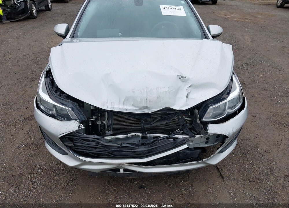 2019 CHEVROLET CRUZE LS VIN: 1G1BC5SM1K7118963
