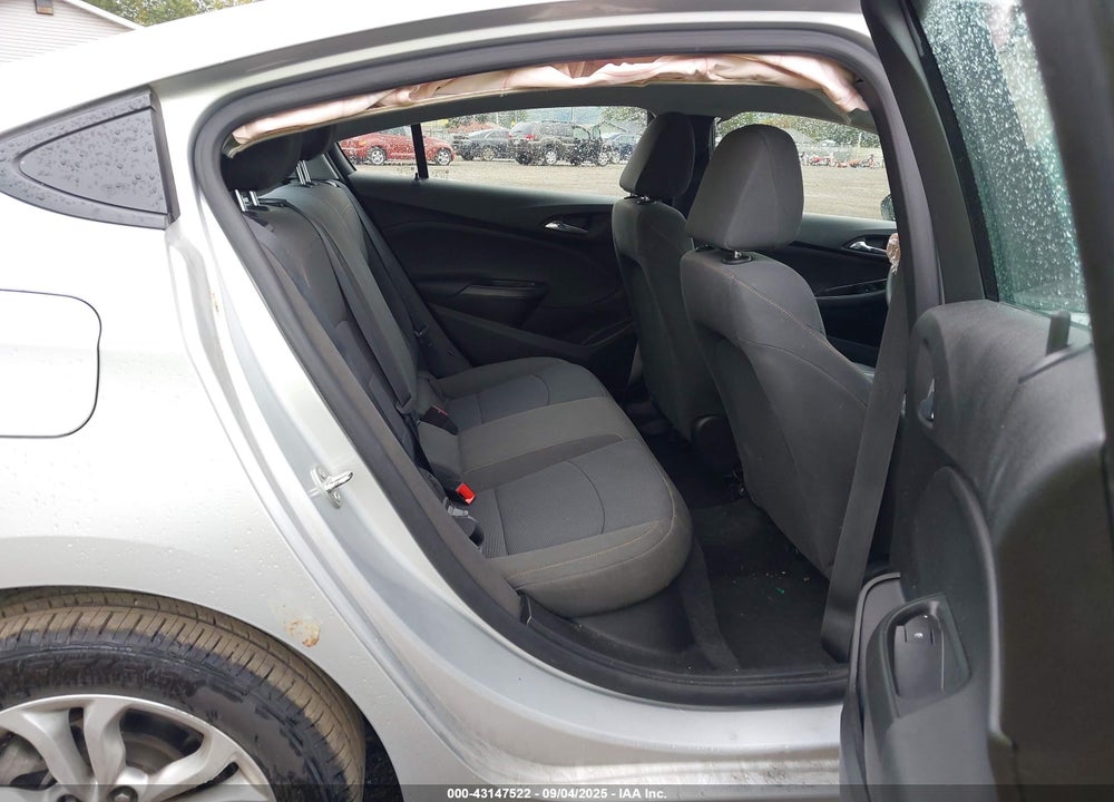 2019 CHEVROLET CRUZE LS VIN: 1G1BC5SM1K7118963