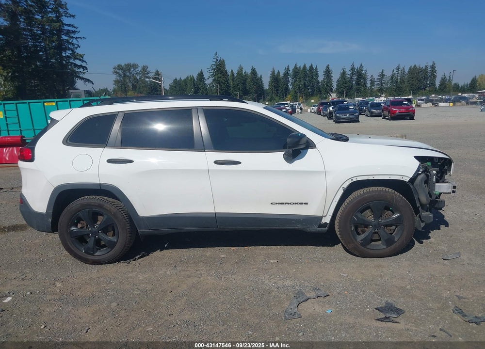2017 JEEP CHEROKEE VIN: 1C4PJMAS2HW560968