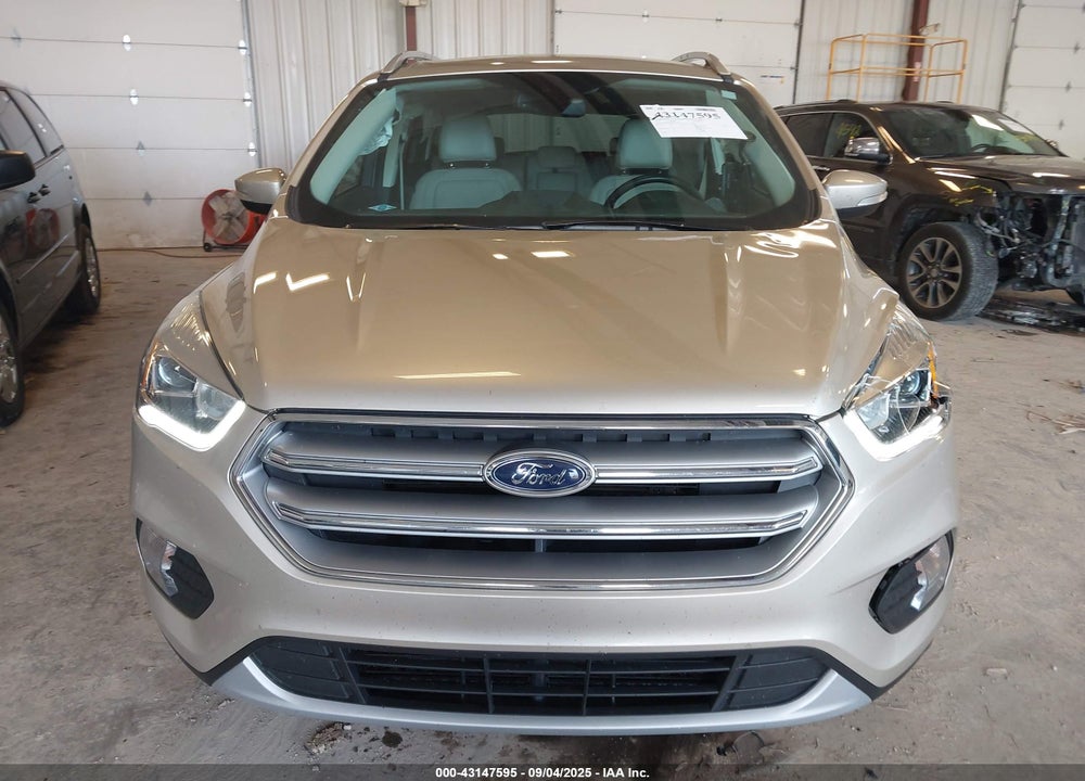 2017 FORD ESCAPE VIN: 1FMCU0JD4HUE23120