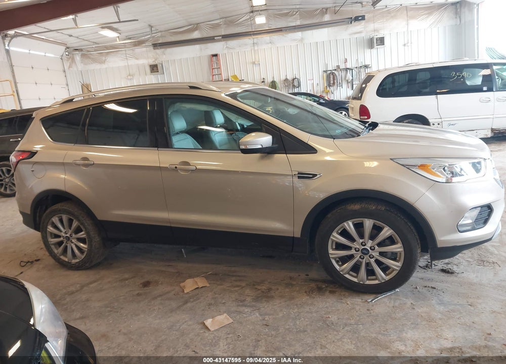 2017 FORD ESCAPE VIN: 1FMCU0JD4HUE23120